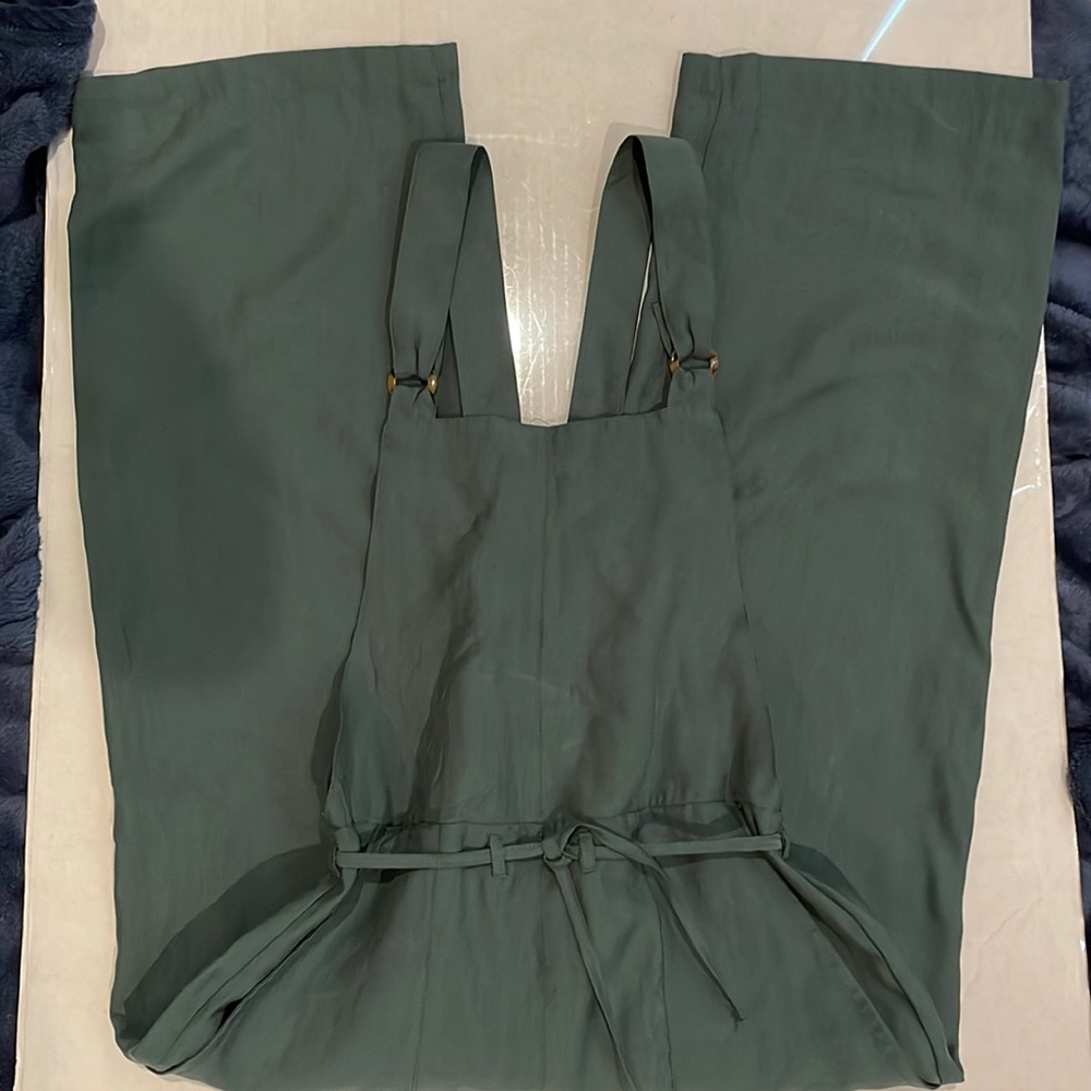 Zara kids hunter green jumpsuit. NWT size 11-12